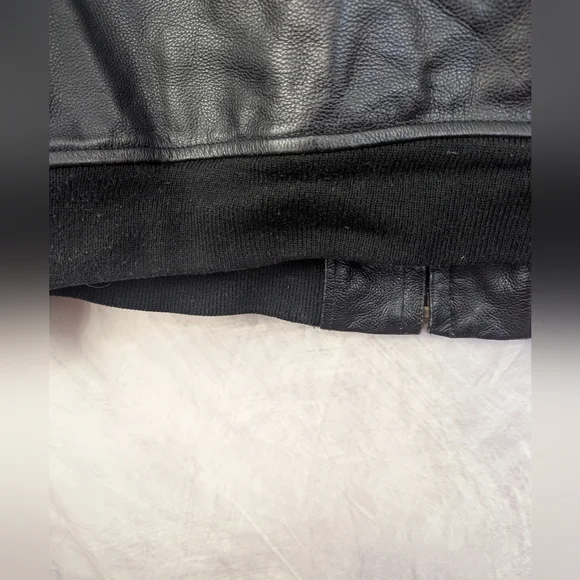 Alpha Industries Size XL Leather Flight Jacket Black Multiple Pockets